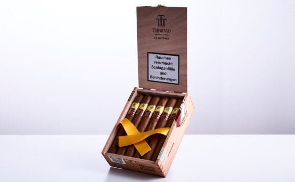 trinidad_la_trova_lcdh_12er_box_001-600x371 Trinidad La Trova – 12Pcs Box